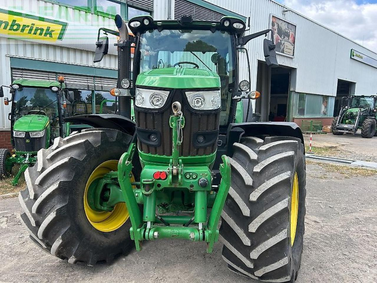 John Deere 6150r - Traktor: das Bild 2 John Deere 6150r - Traktor: das Bild 2