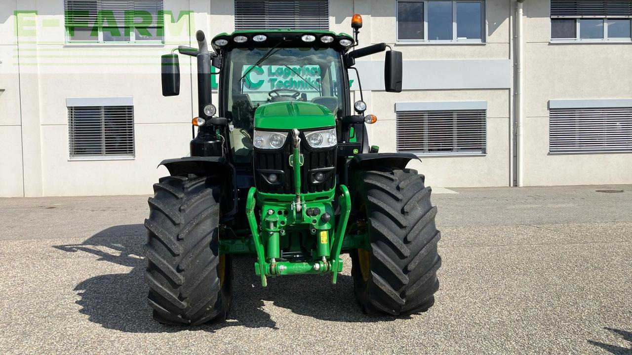 John Deere 6155R - Traktor: das Bild 3 John Deere 6155R - Traktor: das Bild 3