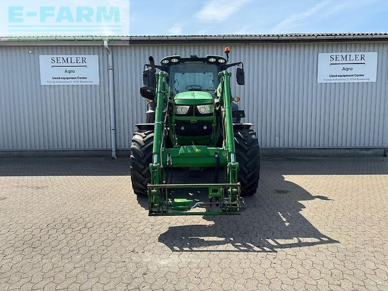 John Deere 6155m - Traktor: das Bild 2 John Deere 6155m - Traktor: das Bild 2
