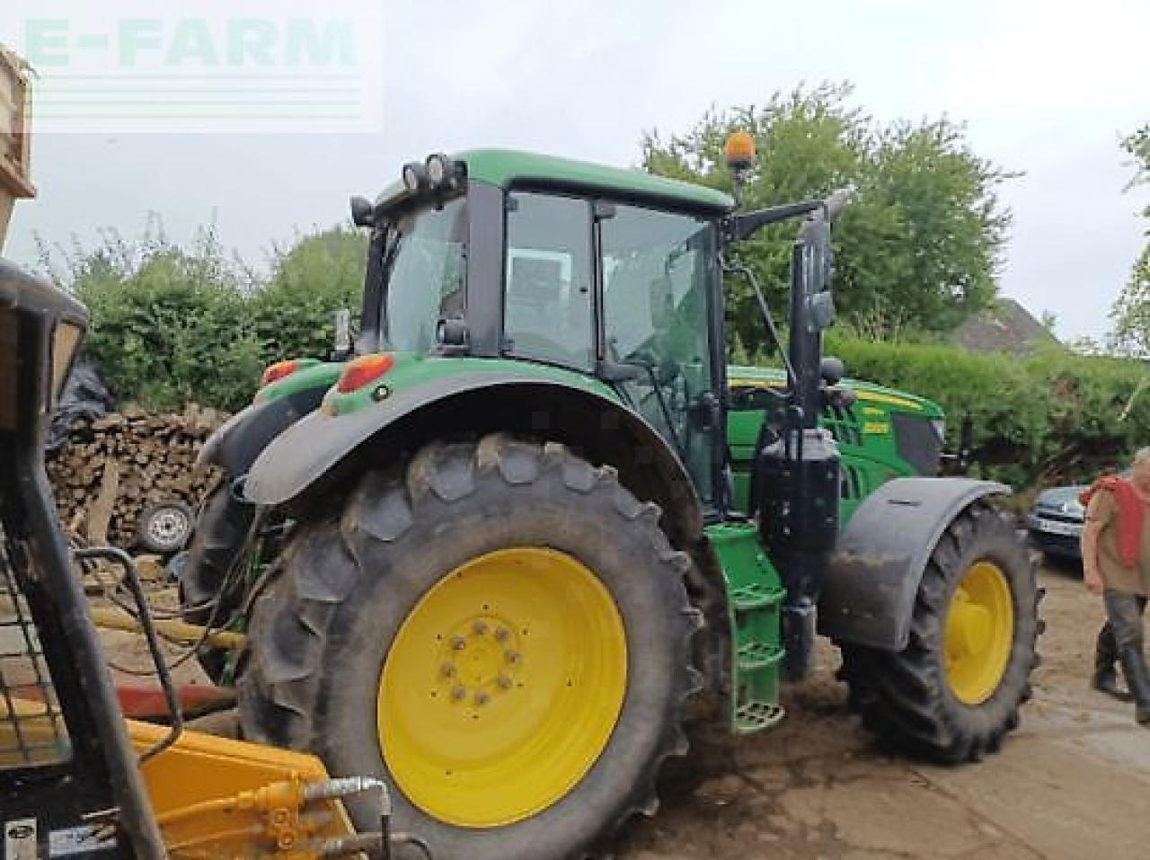 John Deere 6155m - Traktor: das Bild 2 John Deere 6155m - Traktor: das Bild 2
