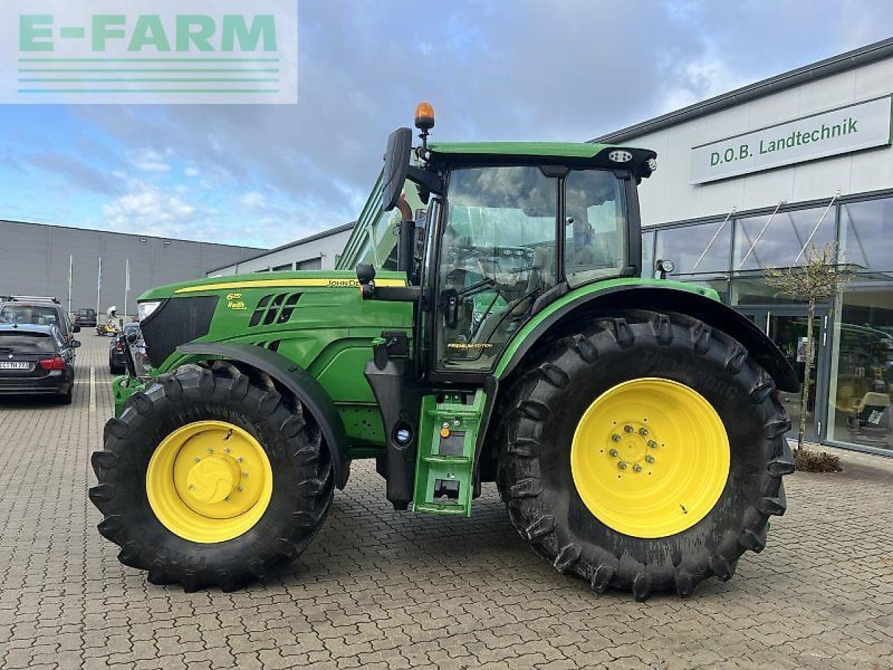 John Deere 6155r - Traktor: das Bild 2 John Deere 6155r - Traktor: das Bild 2