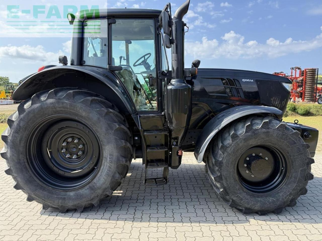Traktor John Deere 6195m black: das Bild 8