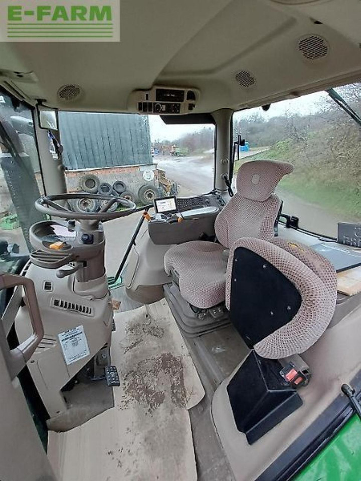 Traktor John Deere 6210r: das Bild 6