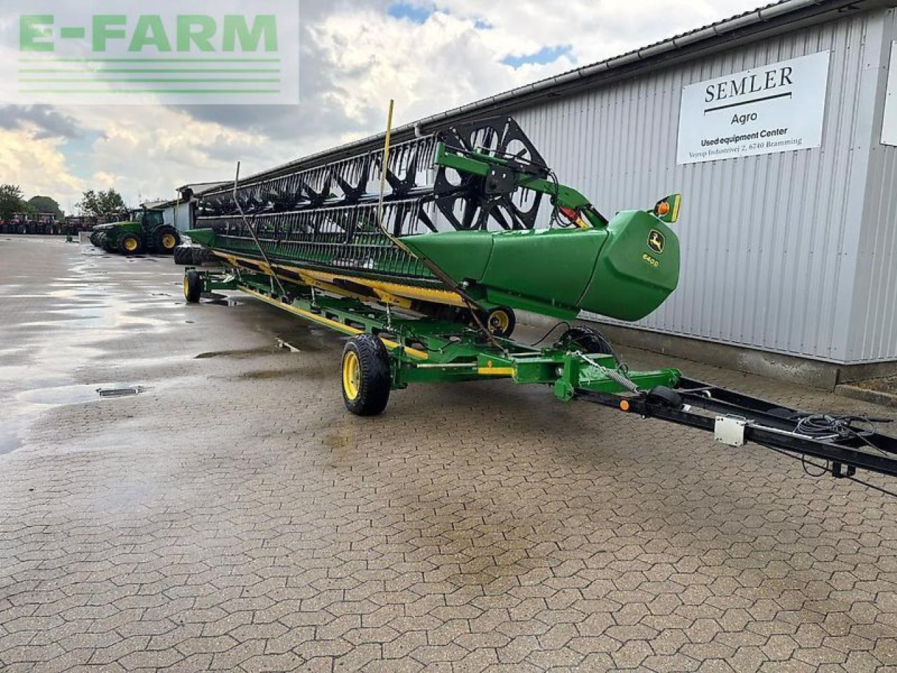 John Deere 640d - Ernteforsatz für Häcksler: das Bild 2 John Deere 640d - Ernteforsatz für Häcksler: das Bild 2