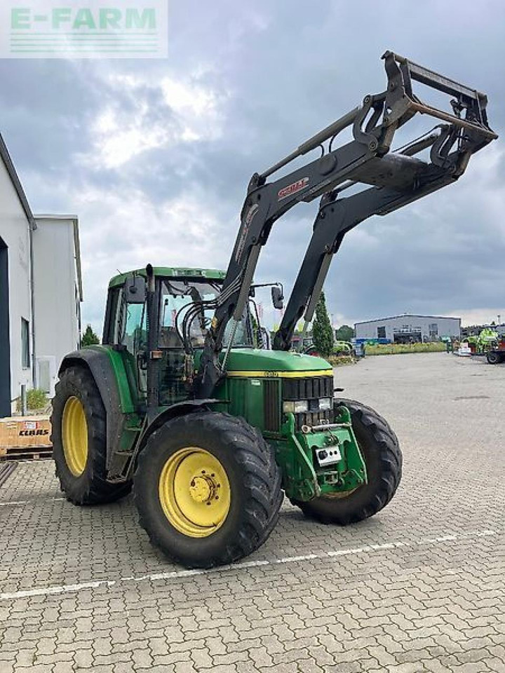 John Deere 6810 - Traktor: das Bild 2 John Deere 6810 - Traktor: das Bild 2