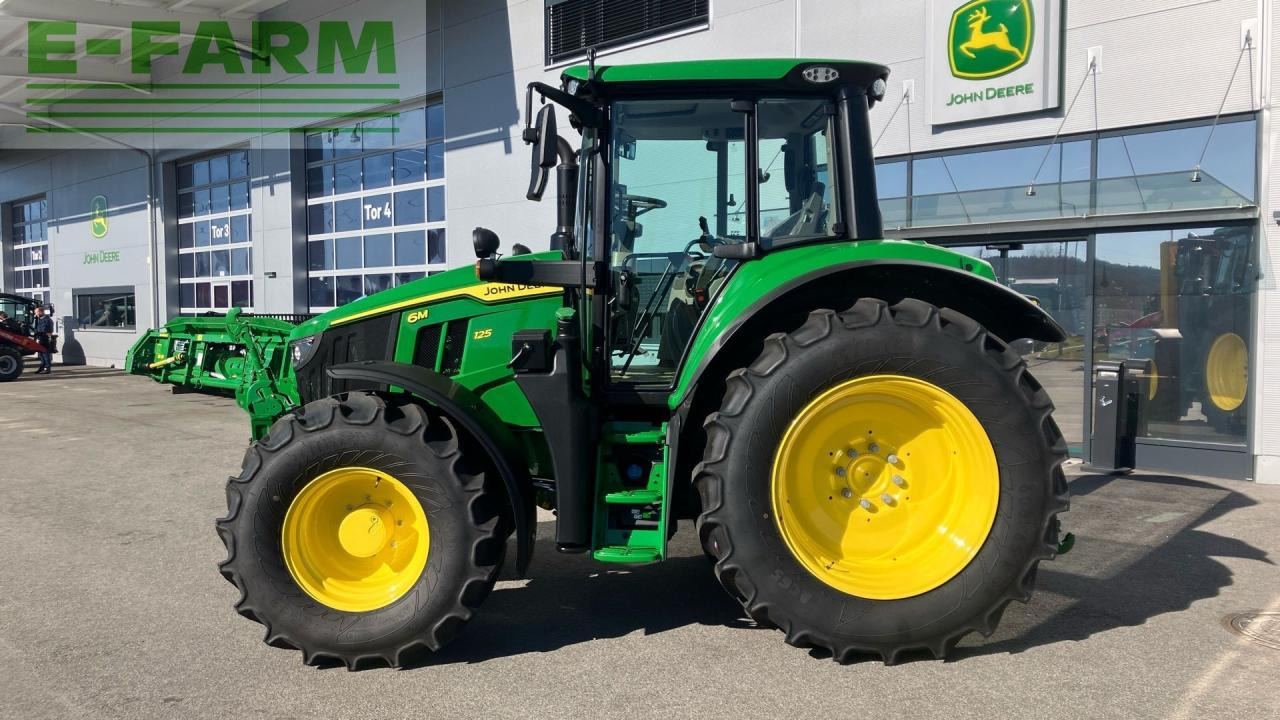John Deere 6M 125 - Traktor: das Bild 2 John Deere 6M 125 - Traktor: das Bild 2