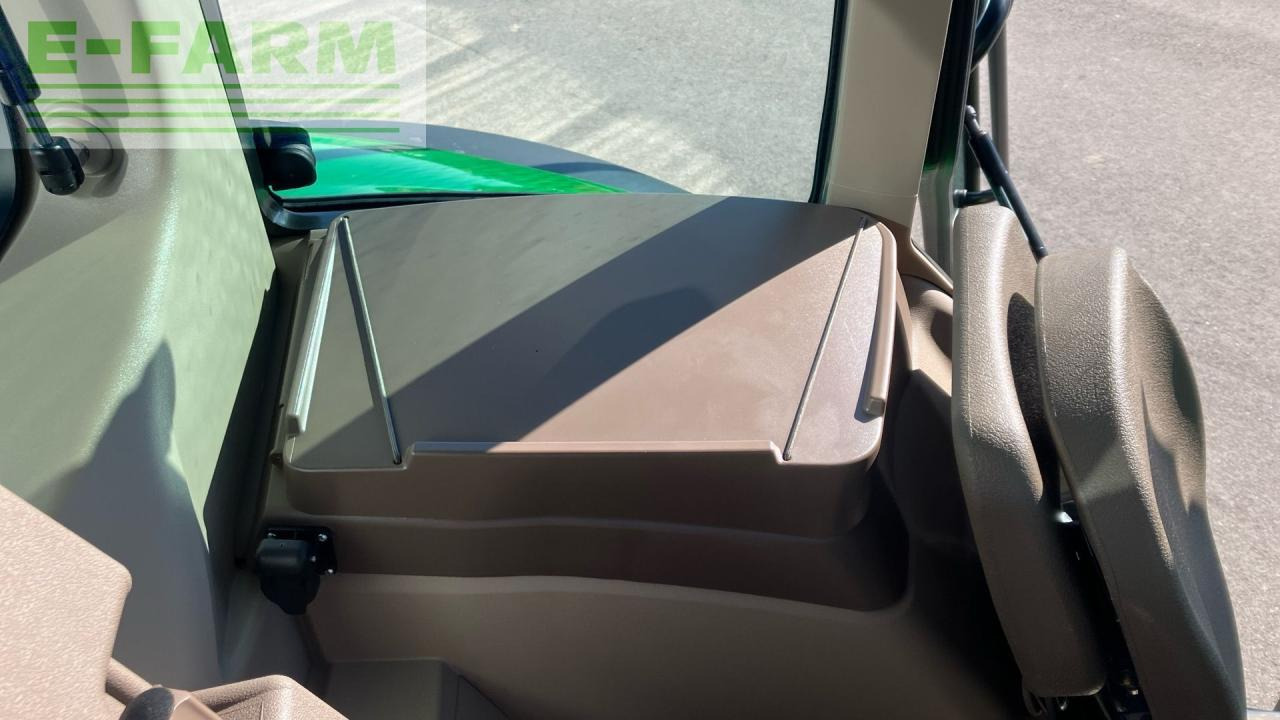 Traktor John Deere 6M 125: das Bild 21 Traktor John Deere 6M 125: das Bild 21