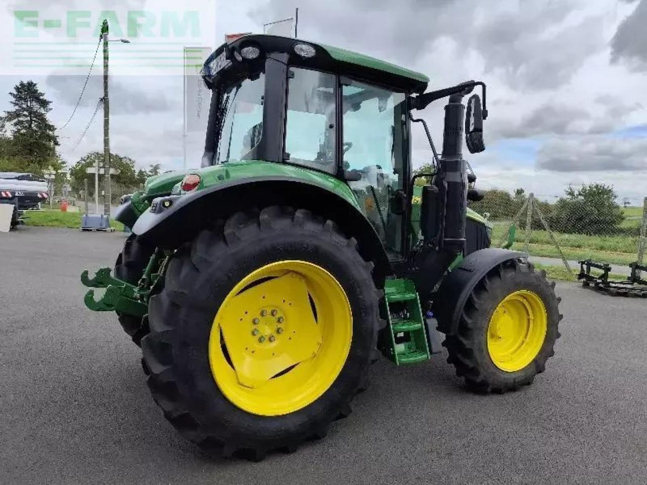 John Deere 6m 115 - Traktor: das Bild 5 John Deere 6m 115 - Traktor: das Bild 5