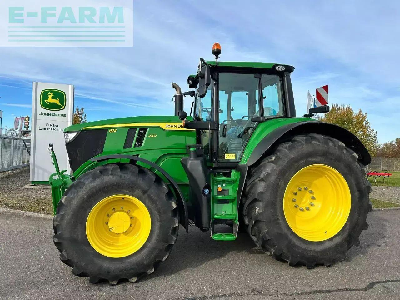 John Deere 6m 240 - Traktor: das Bild 1 John Deere 6m 240 - Traktor: das Bild 1
