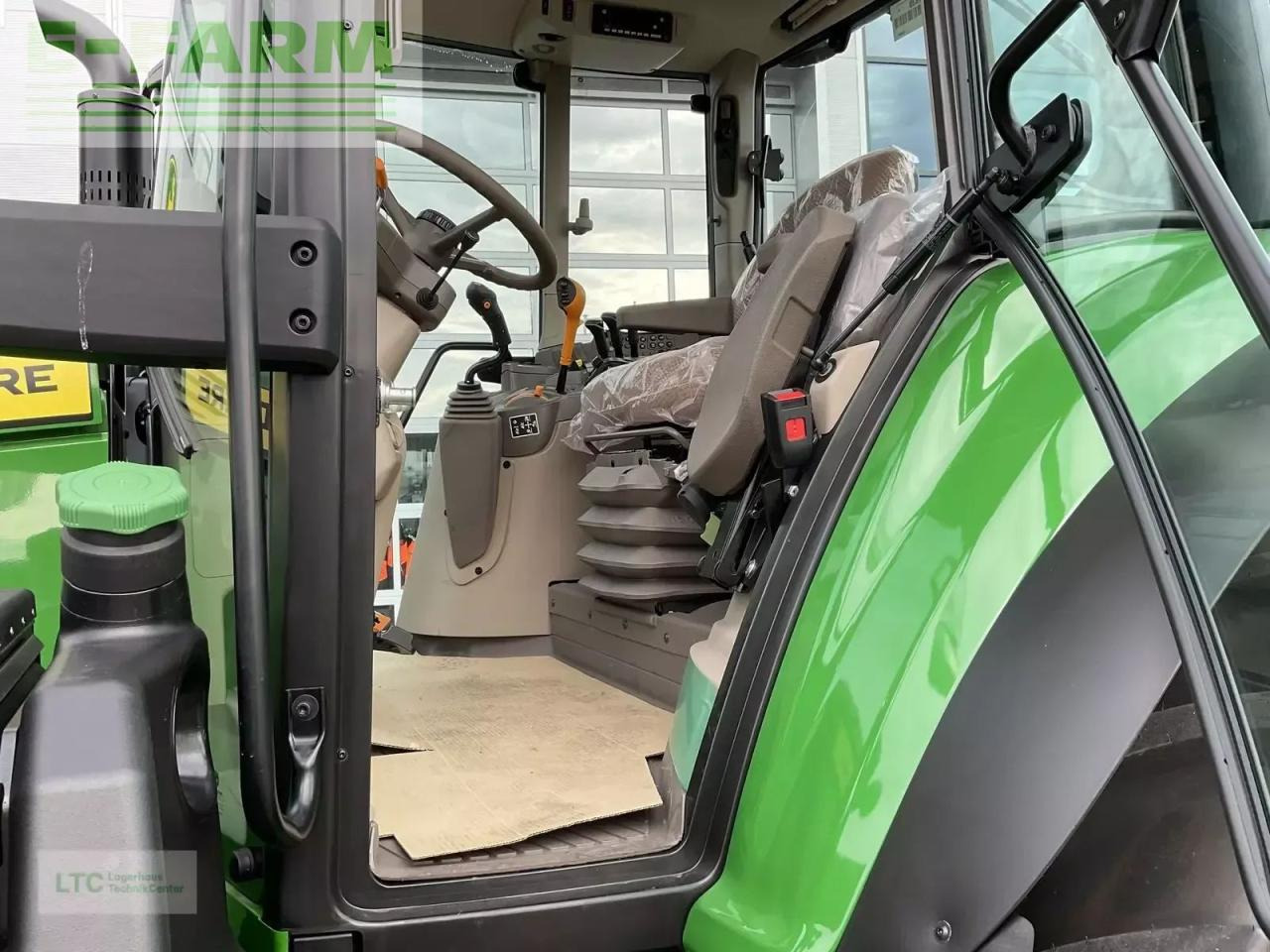 John Deere 6m 95 - Traktor: das Bild 5 John Deere 6m 95 - Traktor: das Bild 5