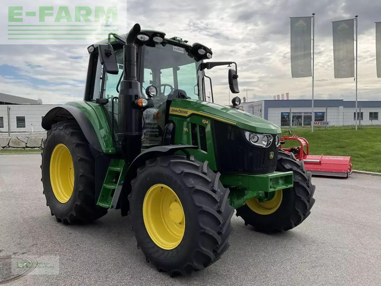 John Deere 6m 95 - Traktor: das Bild 2 John Deere 6m 95 - Traktor: das Bild 2