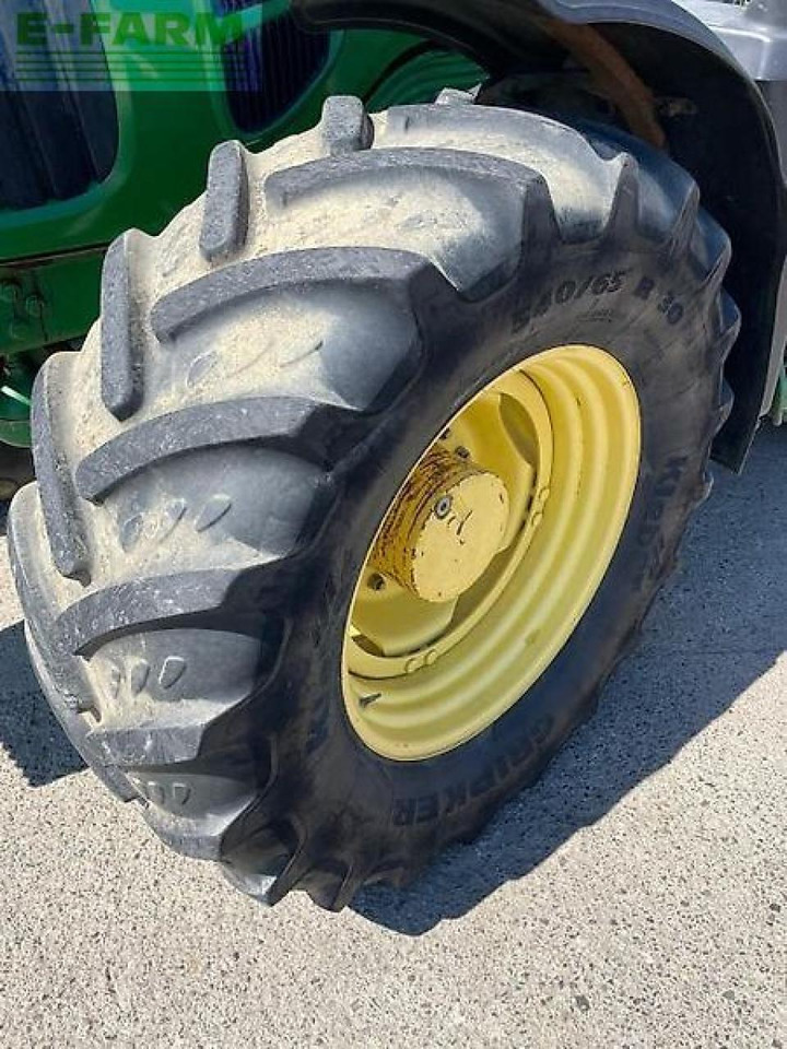 John Deere 7430 - Traktor: das Bild 5 John Deere 7430 - Traktor: das Bild 5