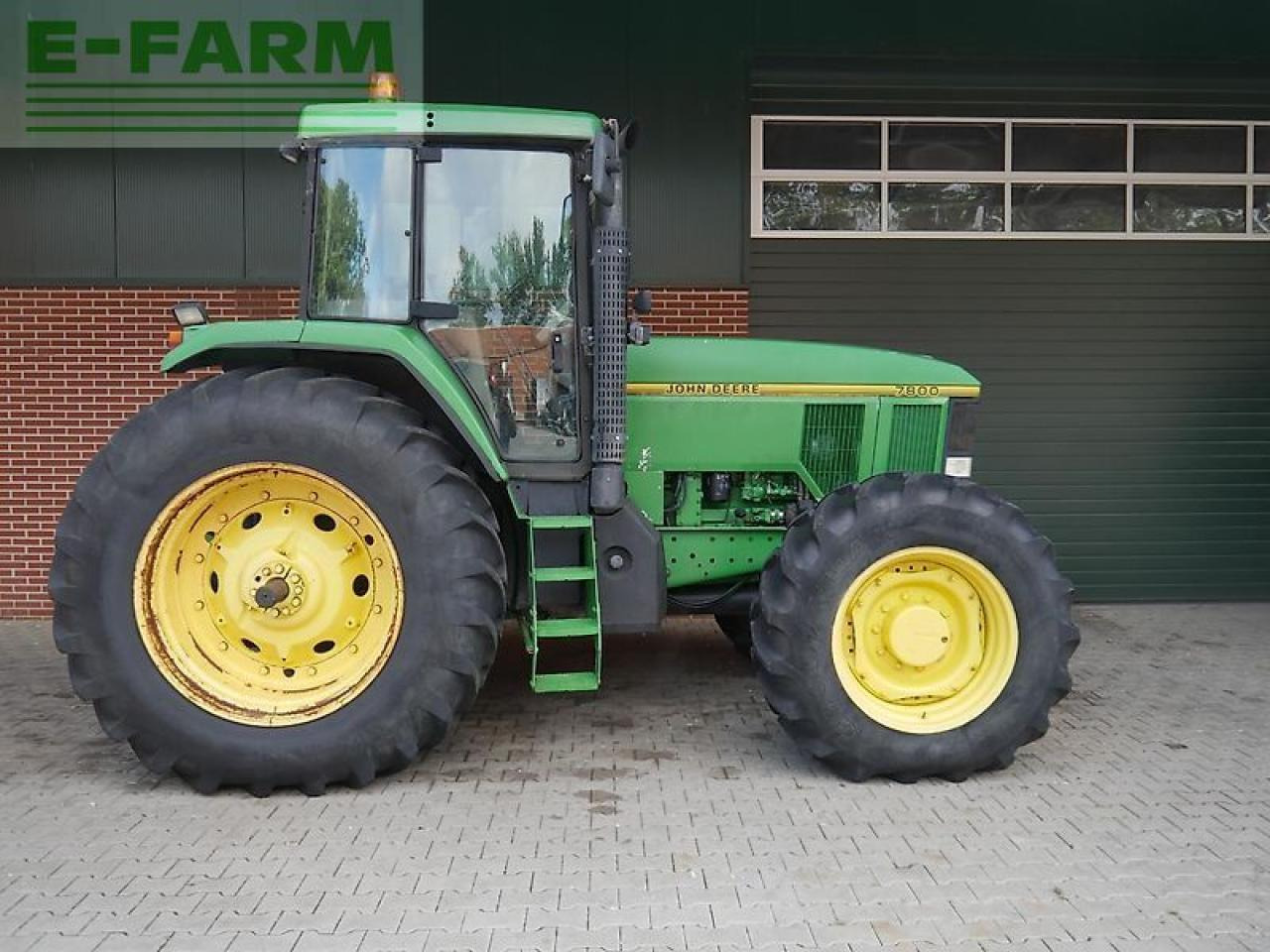 John Deere 7800 - Traktor: das Bild 5 John Deere 7800 - Traktor: das Bild 5