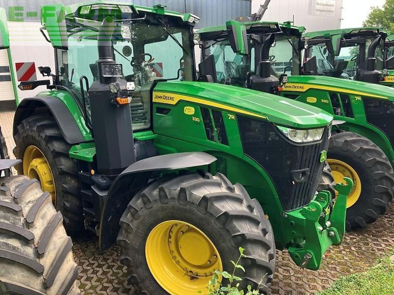 John Deere 7r 330 - Traktor: das Bild 1 John Deere 7r 330 - Traktor: das Bild 1