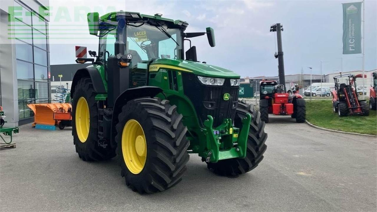 John Deere 7r 330 - Traktor: das Bild 2 John Deere 7r 330 - Traktor: das Bild 2