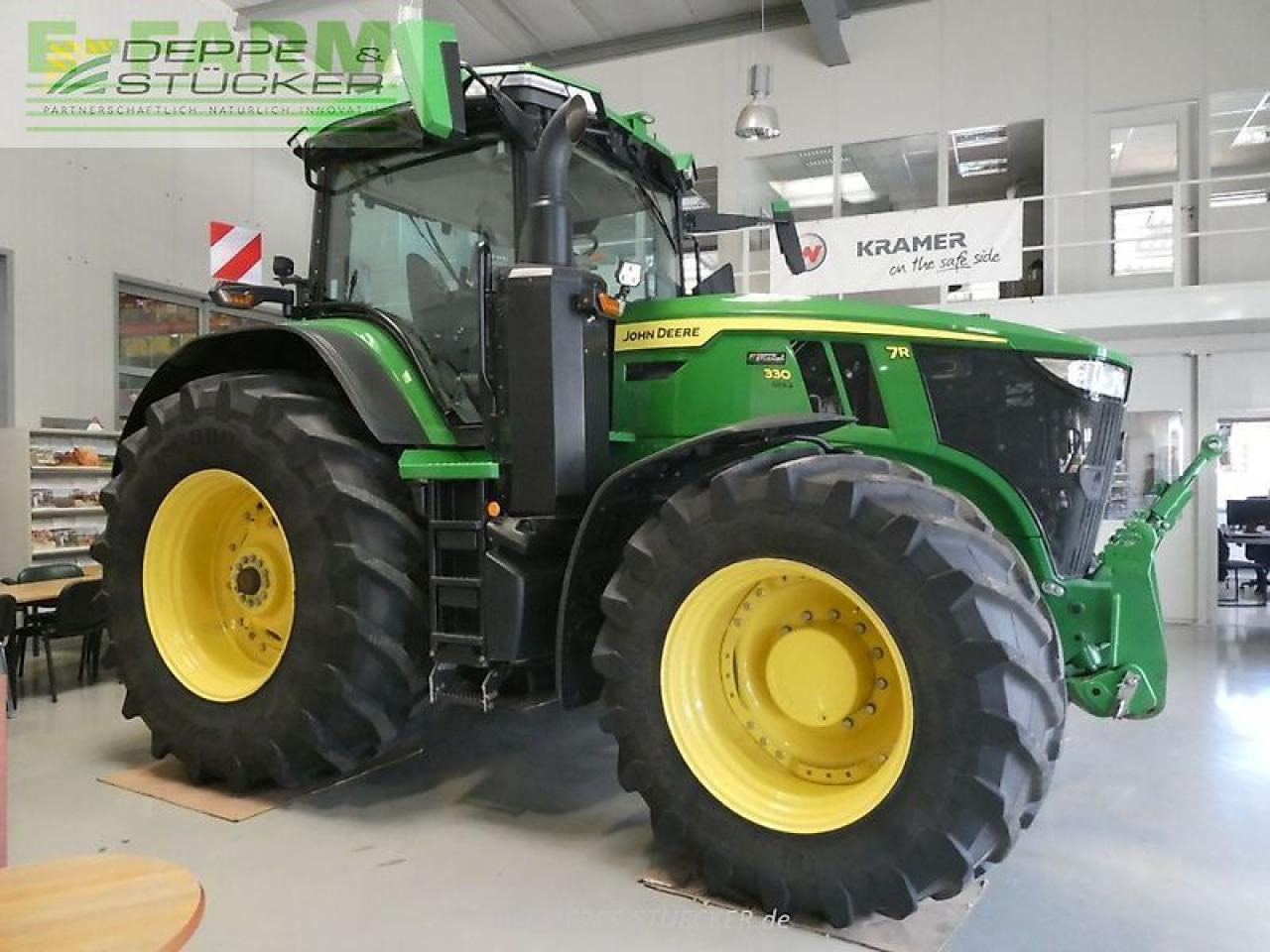 John Deere 7r 330 - Traktor: das Bild 5 John Deere 7r 330 - Traktor: das Bild 5