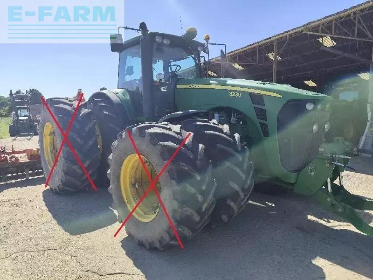 John Deere 8230 - Traktor: das Bild 2 John Deere 8230 - Traktor: das Bild 2