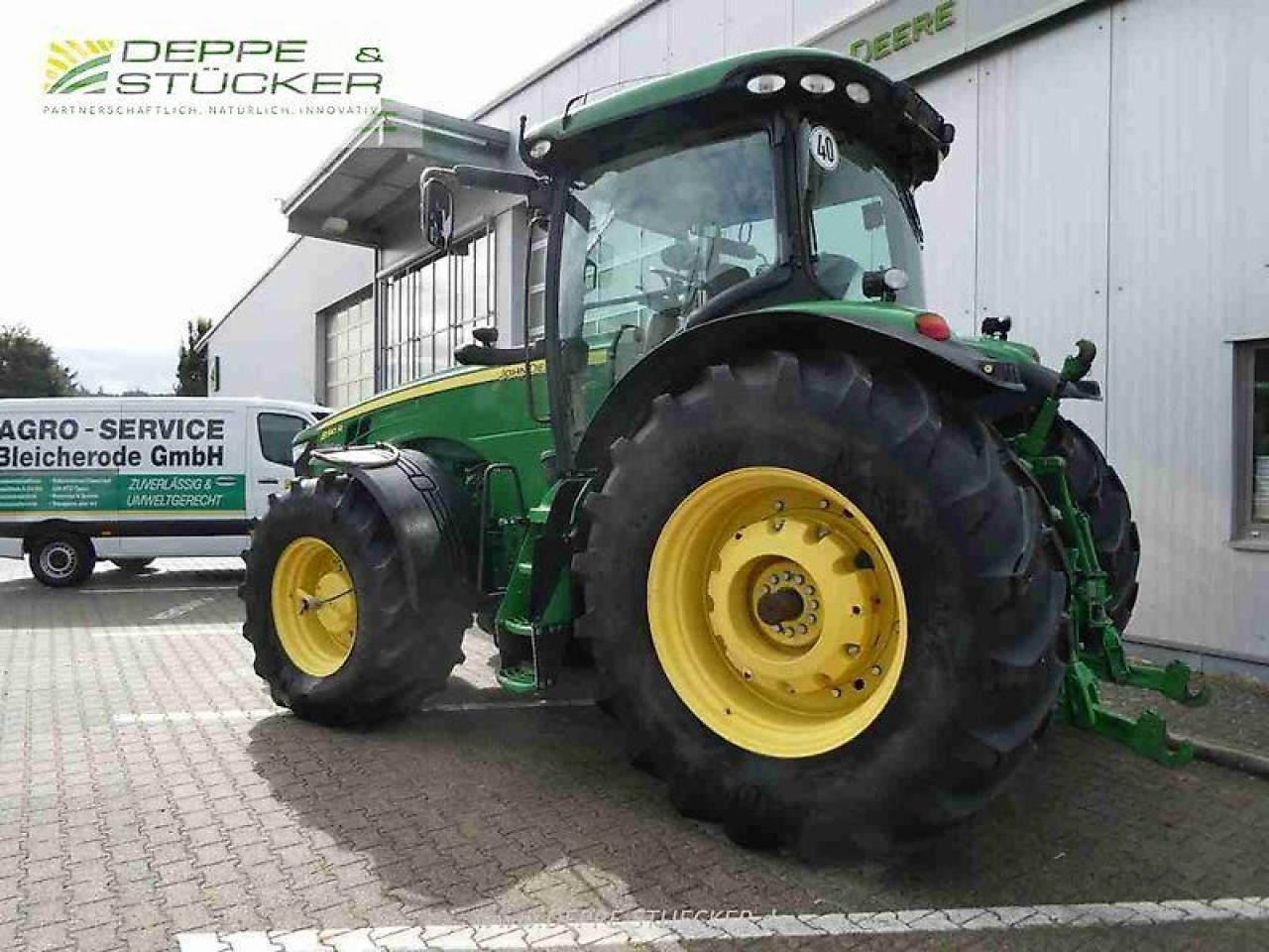 John Deere 8310r - Traktor: das Bild 3 John Deere 8310r - Traktor: das Bild 3