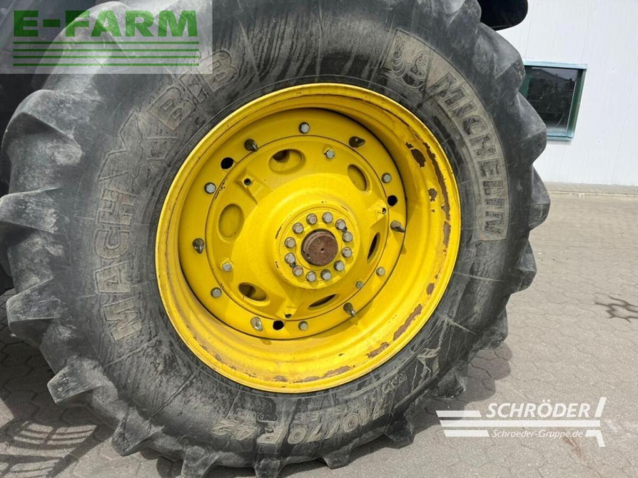 John Deere 8335 r autopower + zwillingsbereifung - Traktor: das Bild 5 John Deere 8335 r autopower + zwillingsbereifung - Traktor: das Bild 5
