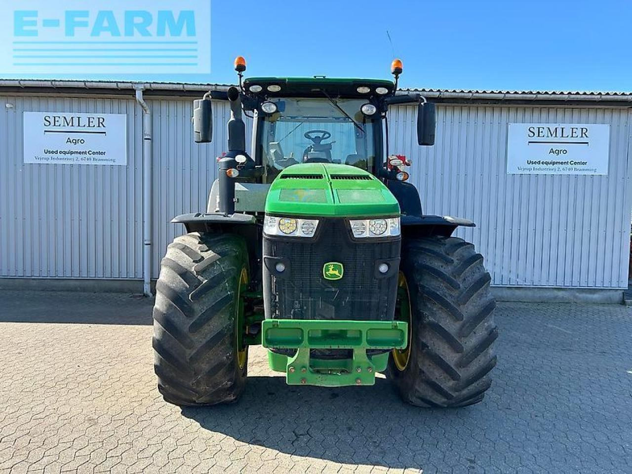 John Deere 8370r - Traktor: das Bild 2 John Deere 8370r - Traktor: das Bild 2