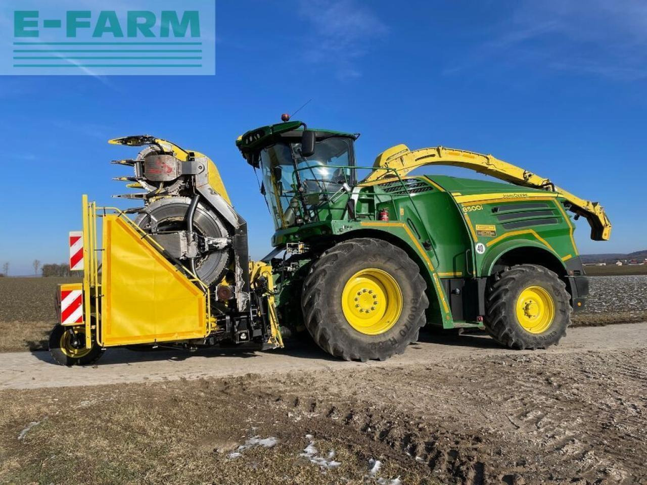 John Deere 8500 - Feldhäcksler: das Bild 3 John Deere 8500 - Feldhäcksler: das Bild 3