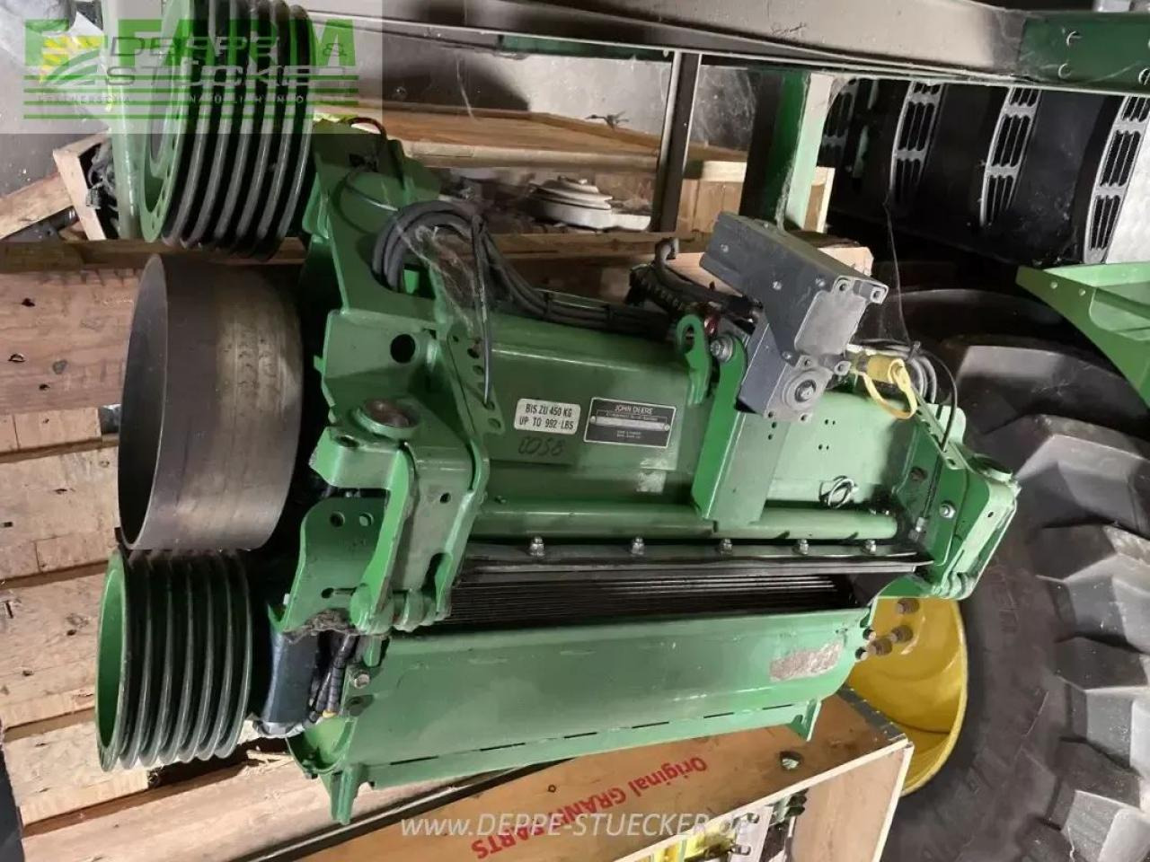 John Deere 8500i - Feldhäcksler: das Bild 2 John Deere 8500i - Feldhäcksler: das Bild 2