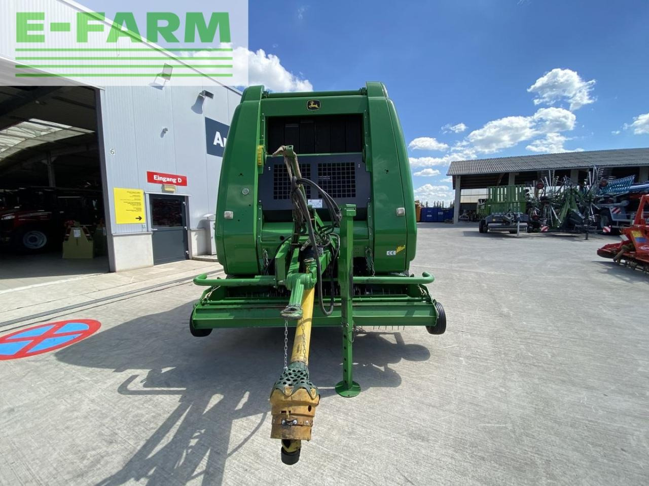 John Deere 864 - Packenpresse: das Bild 2 John Deere 864 - Packenpresse: das Bild 2