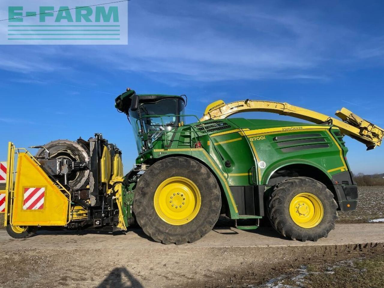 John Deere 8700i - Feldhäcksler: das Bild 4 John Deere 8700i - Feldhäcksler: das Bild 4