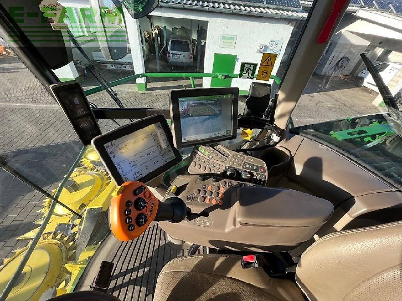 John Deere 9800i (my21) - Feldhäcksler: das Bild 3 John Deere 9800i (my21) - Feldhäcksler: das Bild 3