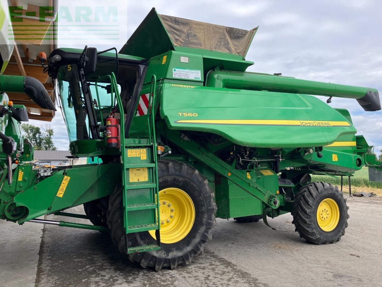 John Deere T560HM - Mähdrescher: das Bild 1 John Deere T560HM - Mähdrescher: das Bild 1