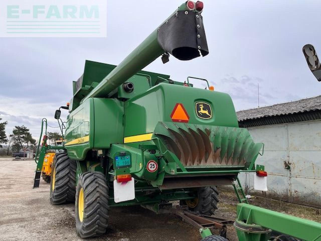 John Deere T670 - Mähdrescher: das Bild 5 John Deere T670 - Mähdrescher: das Bild 5