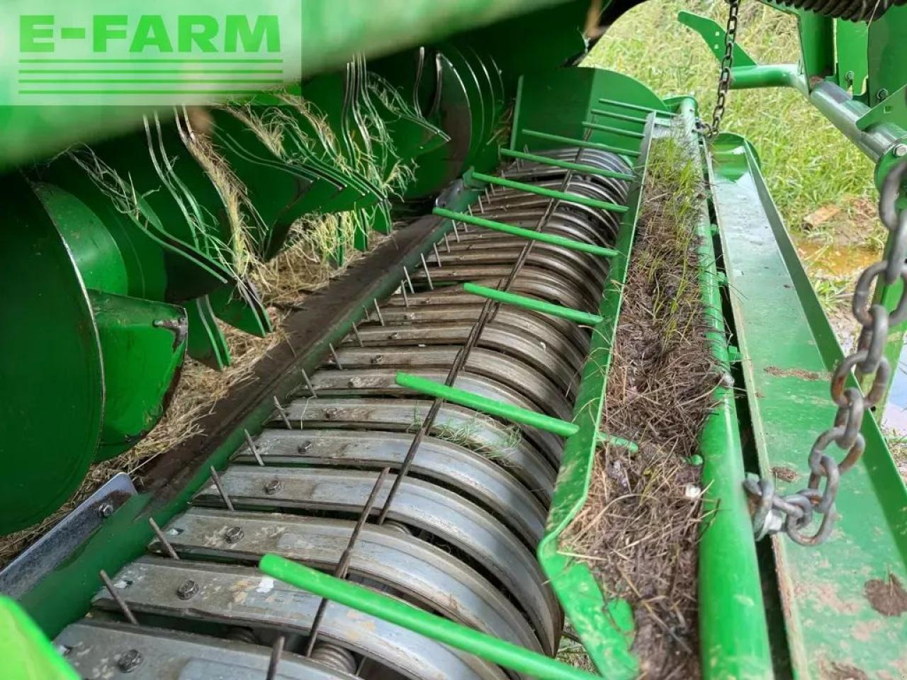 Packenpresse John Deere f441m: das Bild 8