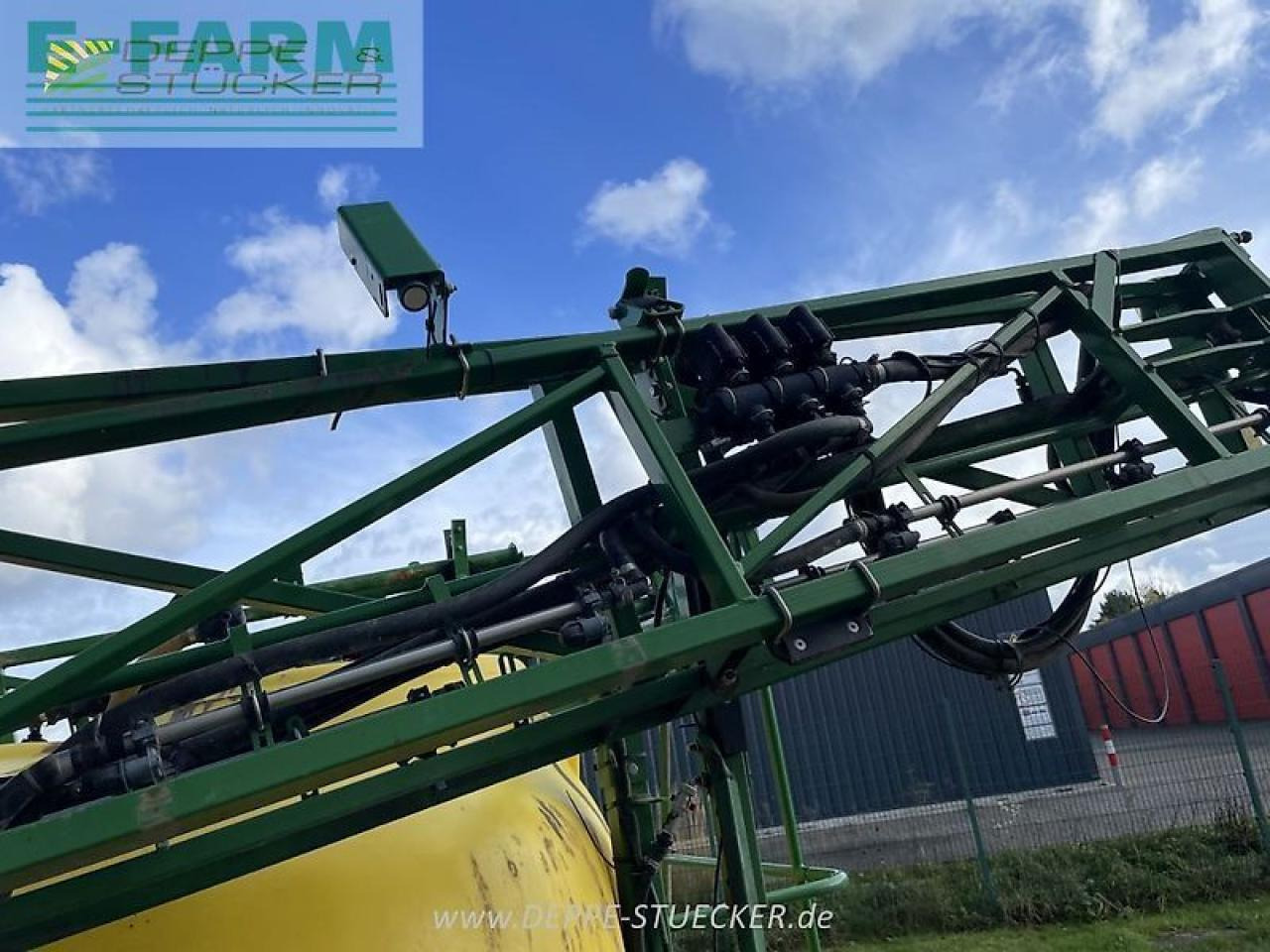 John Deere m740i (mj14) - Anhängespritze: das Bild 5 John Deere m740i (mj14) - Anhängespritze: das Bild 5