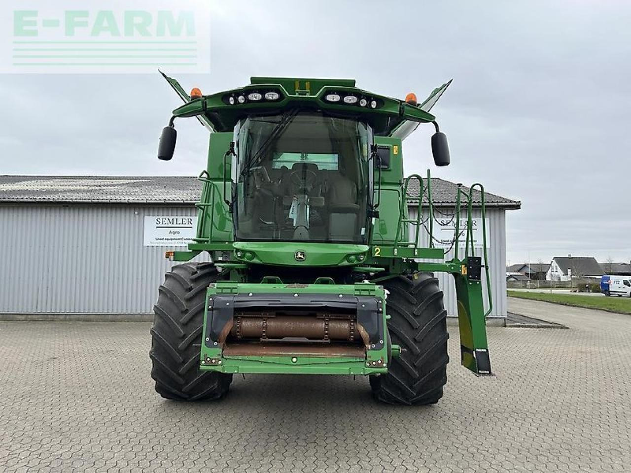 John Deere s685i - Mähdrescher: das Bild 2 John Deere s685i - Mähdrescher: das Bild 2