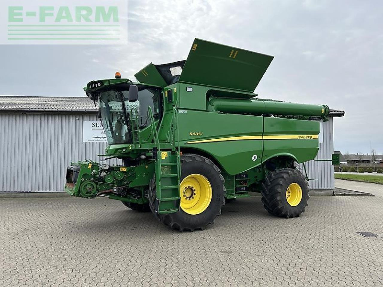 John Deere s685i - Mähdrescher: das Bild 1 John Deere s685i - Mähdrescher: das Bild 1
