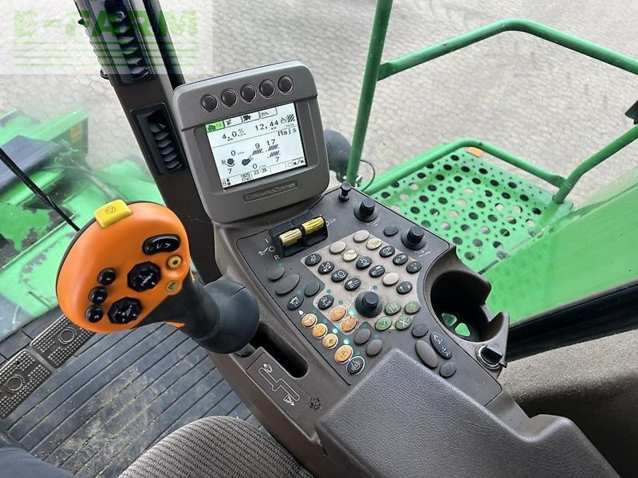 John Deere t660 - Mähdrescher: das Bild 4 John Deere t660 - Mähdrescher: das Bild 4
