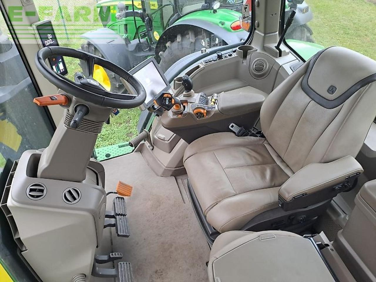 John Deere traktor 7r330 - Ernteforsatz für Häcksler: das Bild 5 John Deere traktor 7r330 - Ernteforsatz für Häcksler: das Bild 5