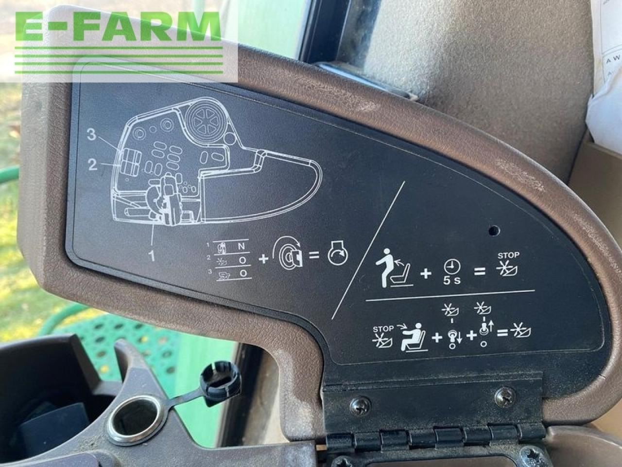 Mähdrescher John Deere w650: das Bild 32