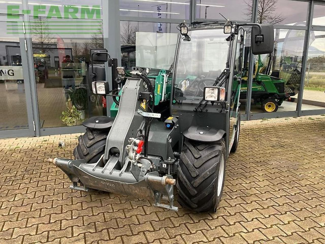 Kramer kt144 - Teleskoplader: das Bild 3 Kramer kt144 - Teleskoplader: das Bild 3