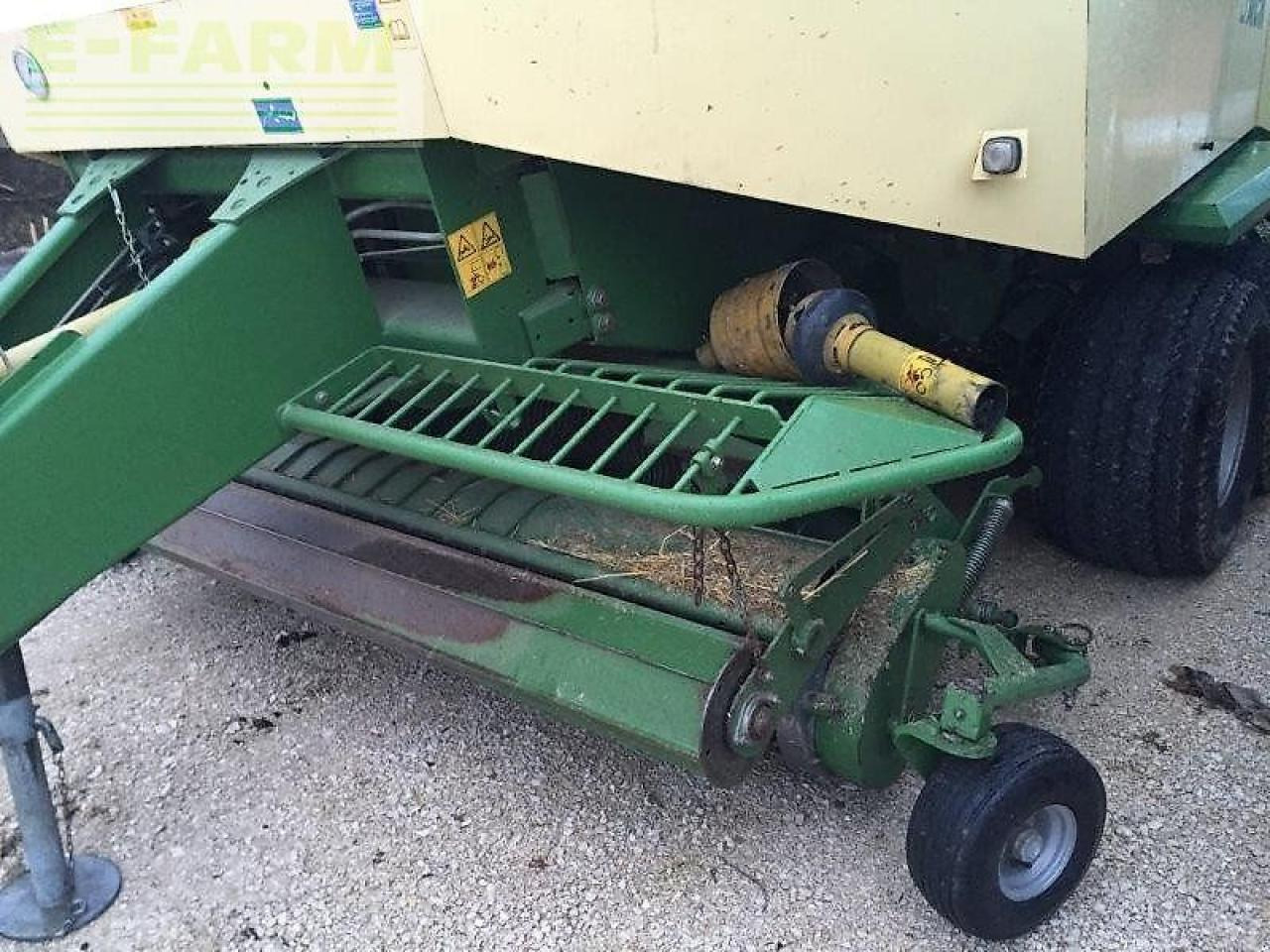 Krone 127 vfs multi cut - Packenpresse: das Bild 2 Krone 127 vfs multi cut - Packenpresse: das Bild 2