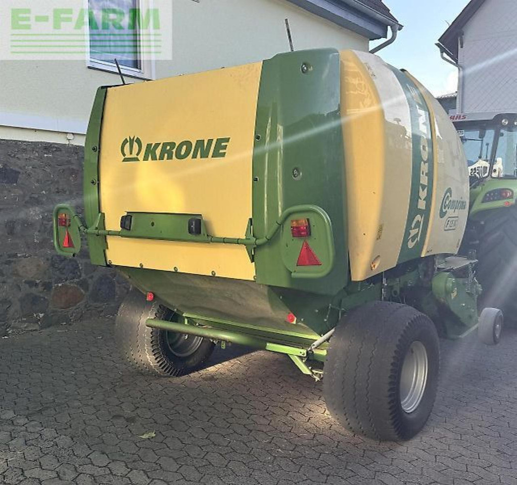 Krone comprima f 125 xc - Packenpresse: das Bild 3 Krone comprima f 125 xc - Packenpresse: das Bild 3