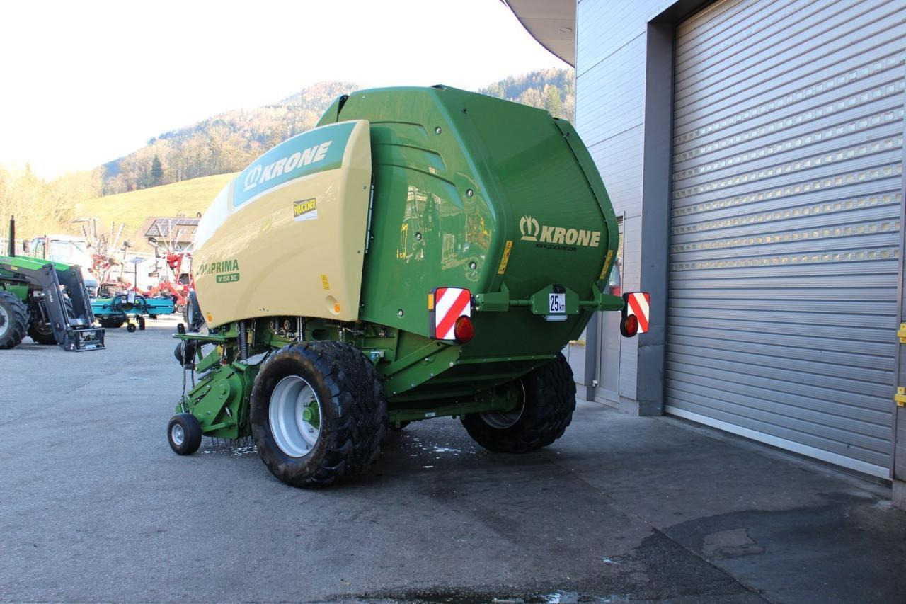 Krone comprima v 150 xc - Packenpresse: das Bild 4 Krone comprima v 150 xc - Packenpresse: das Bild 4