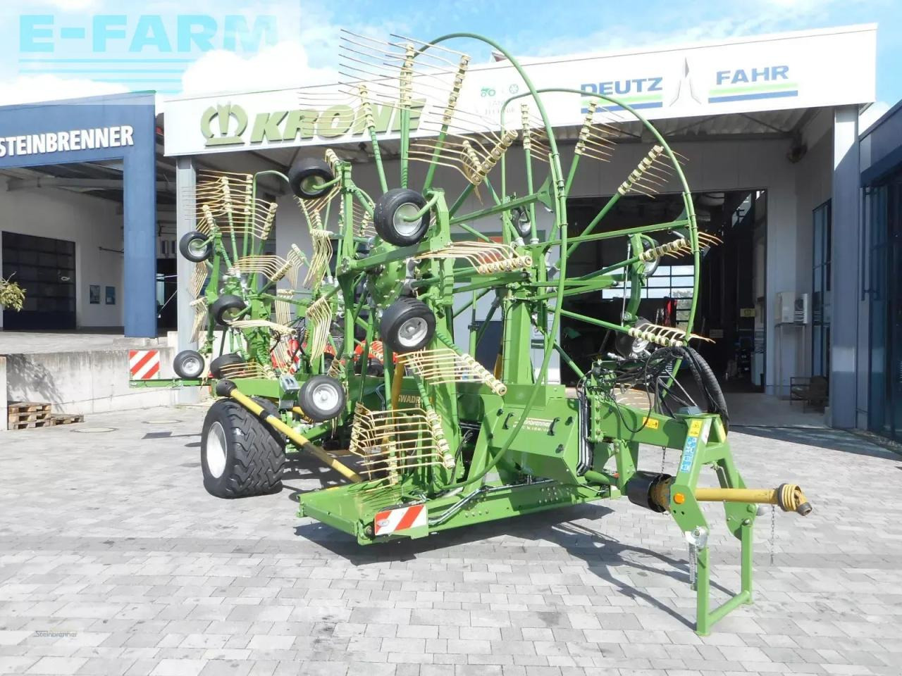 Krone swadro 1400 plus - Heuwender/ Wenderechen: das Bild 2 Krone swadro 1400 plus - Heuwender/ Wenderechen: das Bild 2