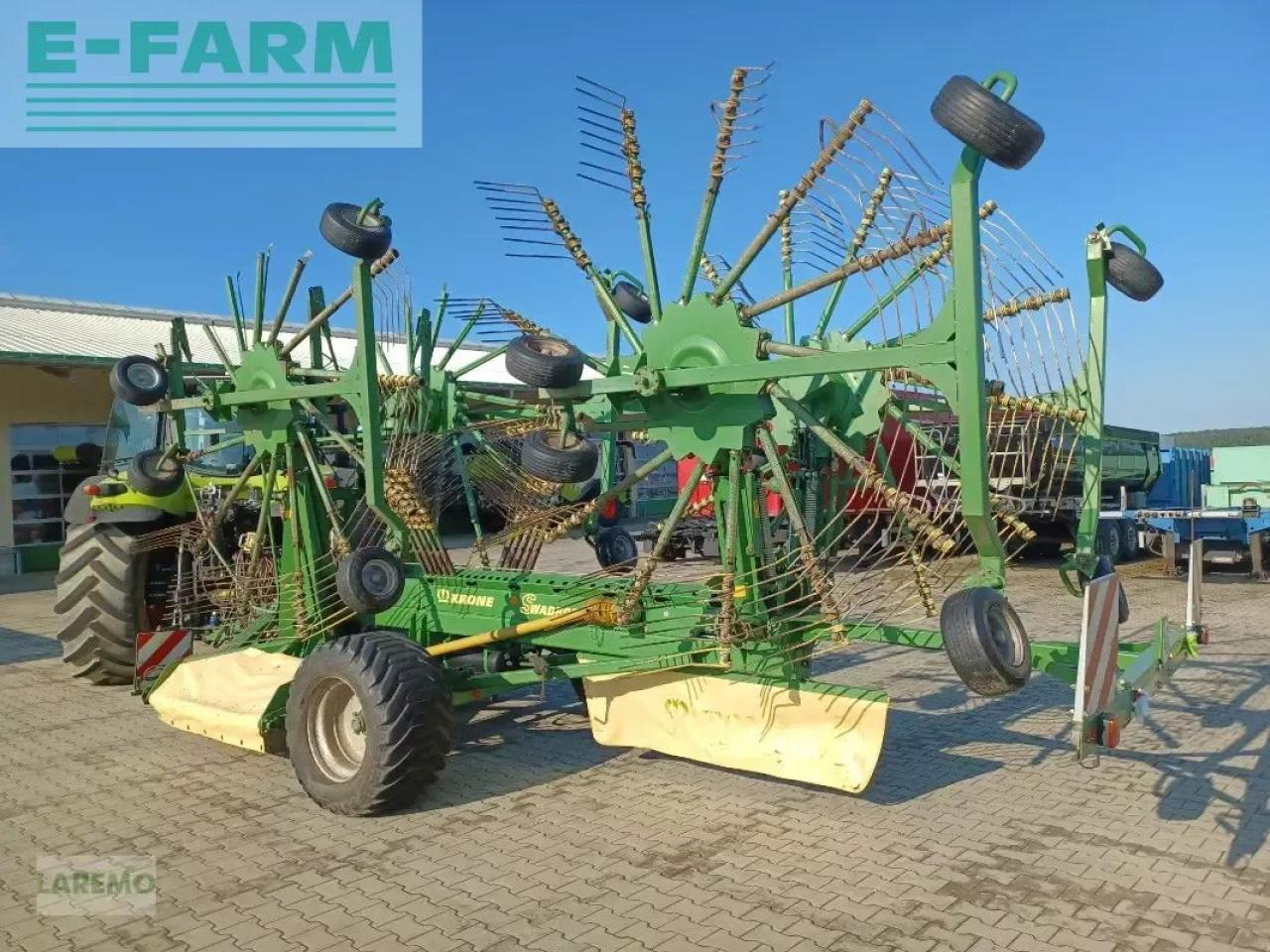 Krone swadro1250 - Heuwender/ Wenderechen: das Bild 4 Krone swadro1250 - Heuwender/ Wenderechen: das Bild 4