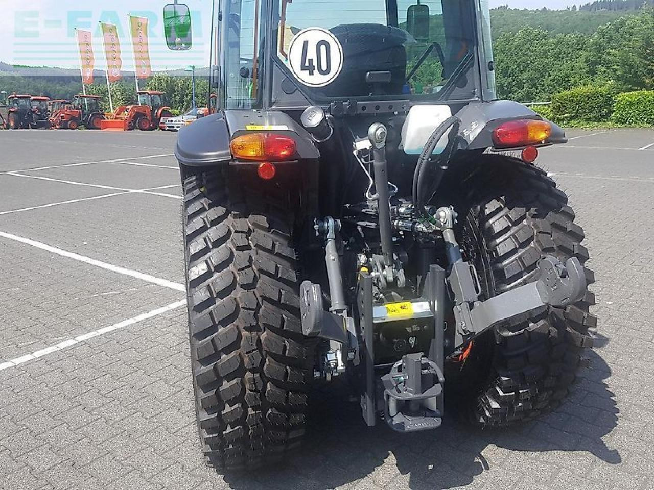 Kubota m5-072 cab narrow - Traktor: das Bild 3 Kubota m5-072 cab narrow - Traktor: das Bild 3