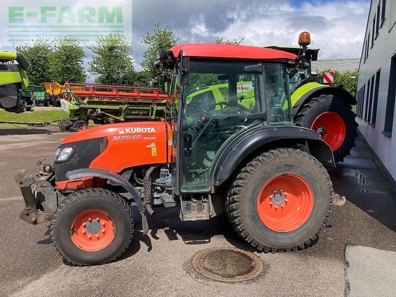 Kubota m7040 - Traktor: das Bild 1 Kubota m7040 - Traktor: das Bild 1