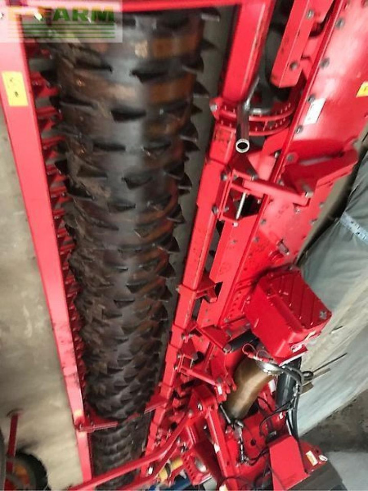 Kverneland ng-h 101 f30 - Technik für Bodenbearbeitung: das Bild 3 Kverneland ng-h 101 f30 - Technik für Bodenbearbeitung: das Bild 3