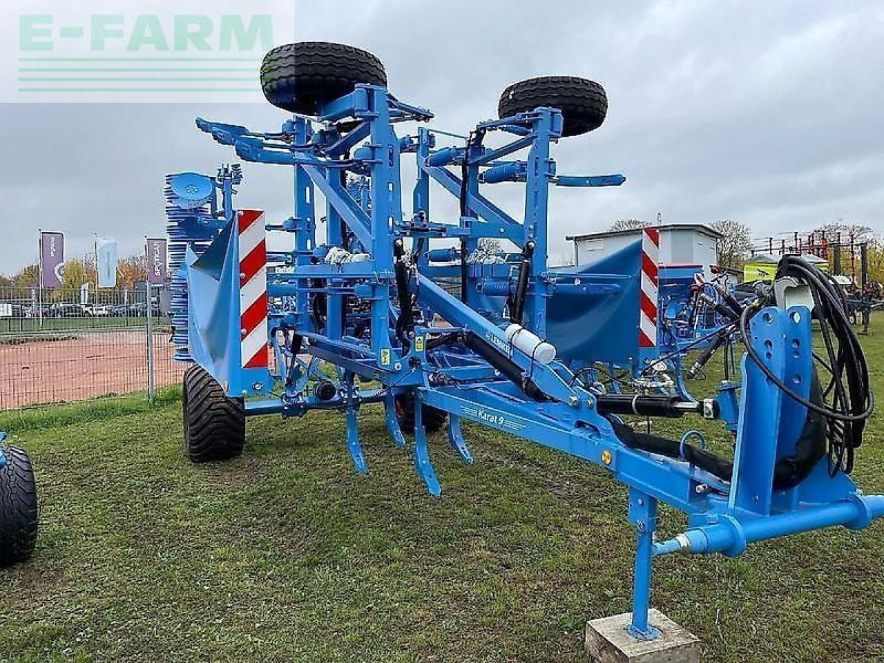 Lemken 9/500 karat - Grubber: das Bild 1 Lemken 9/500 karat - Grubber: das Bild 1