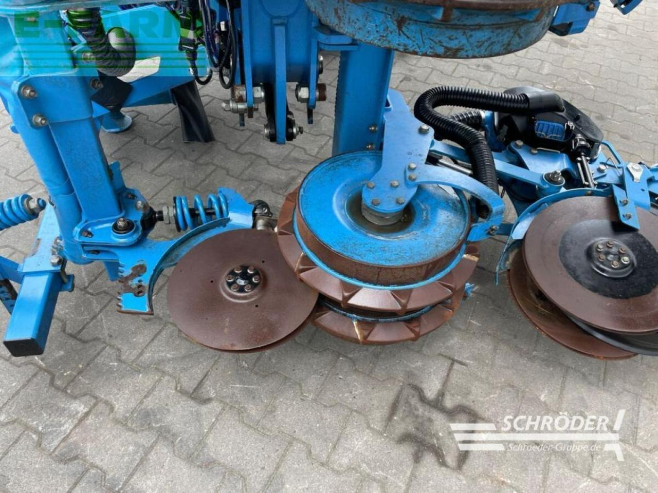 Lemken solitair 23/1900 / azurit 9/8.75 k d - Einzelkornsämaschine: das Bild 3 Lemken solitair 23/1900 / azurit 9/8.75 k d - Einzelkornsämaschine: das Bild 3