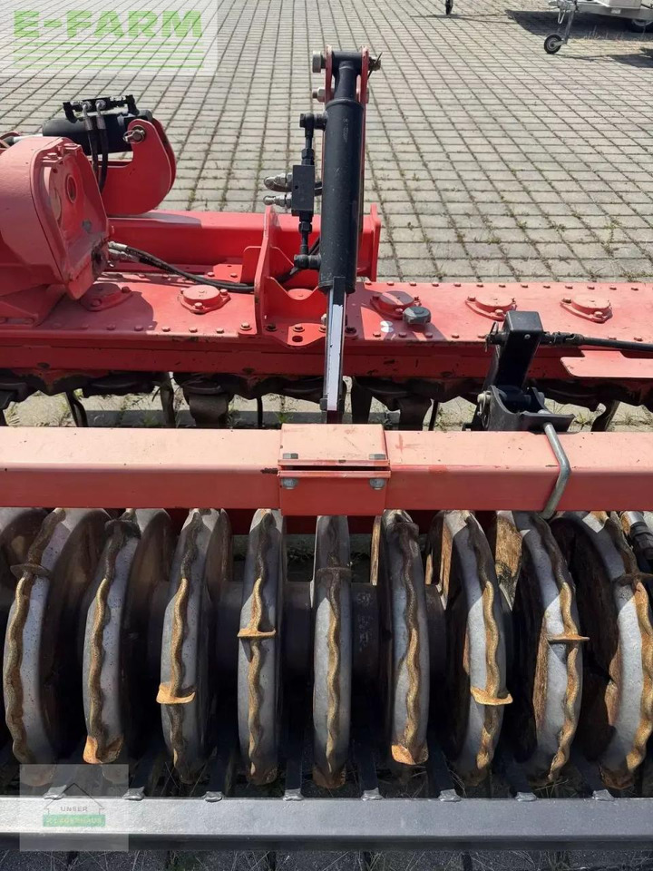 Maschio aquila rapido 7000 - Technik für Bodenbearbeitung: das Bild 5 Maschio aquila rapido 7000 - Technik für Bodenbearbeitung: das Bild 5
